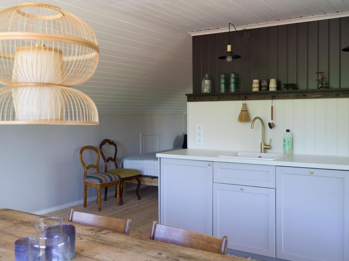 Lovely, Bright Apartment Overlooking Nature Fiskebäckskil Buitenkant foto