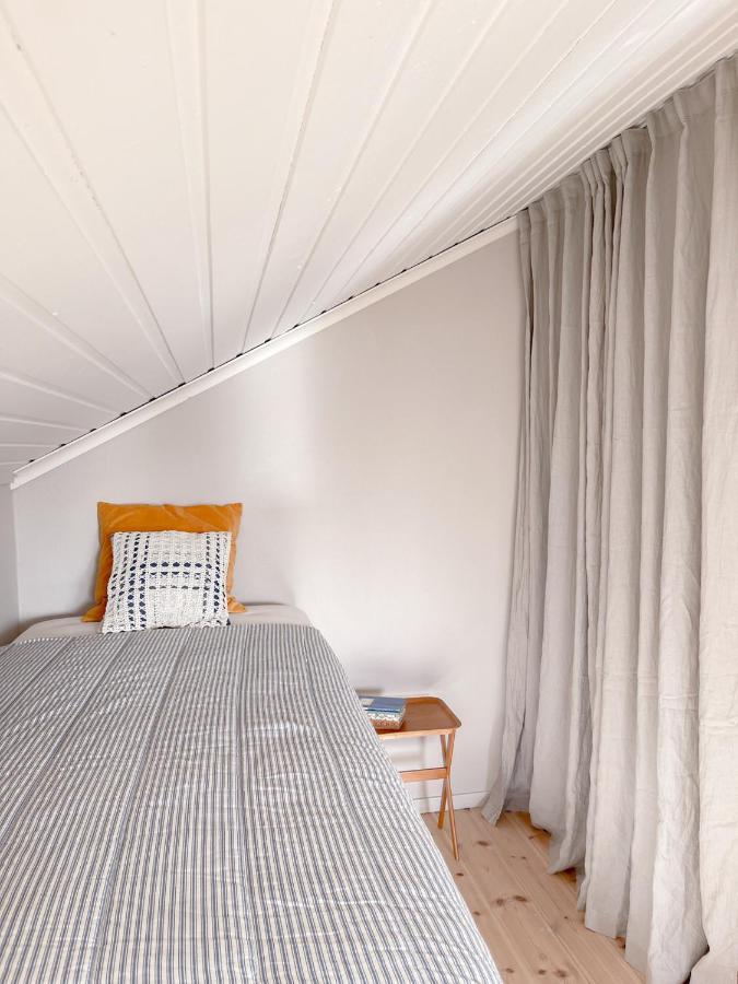 Lovely, Bright Apartment Overlooking Nature Fiskebäckskil Buitenkant foto